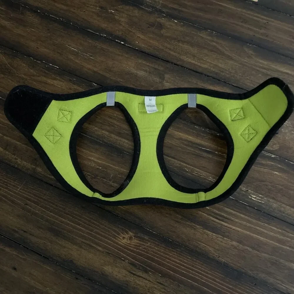 Voyager Dog Harness Padded Vest Medium Reflective No Pull Step-in Mesh Green